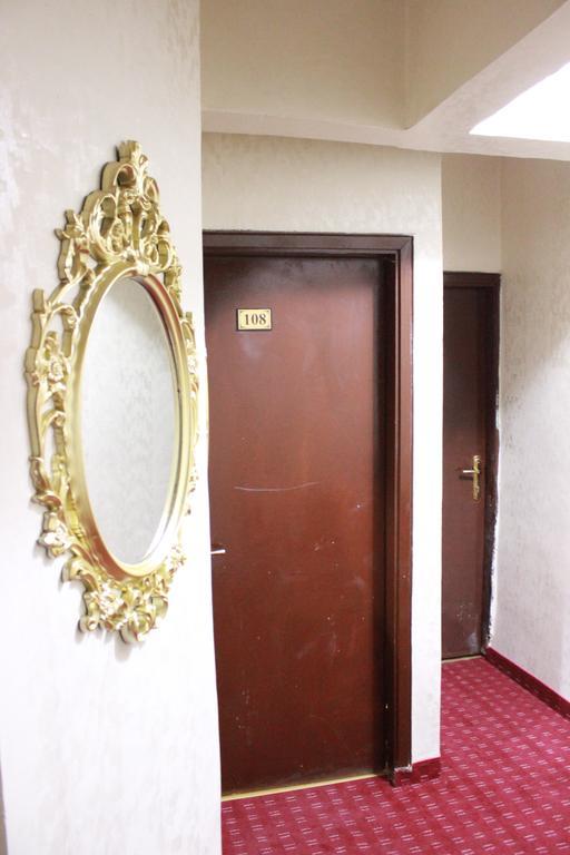 Simge * Provincia di Istanbul