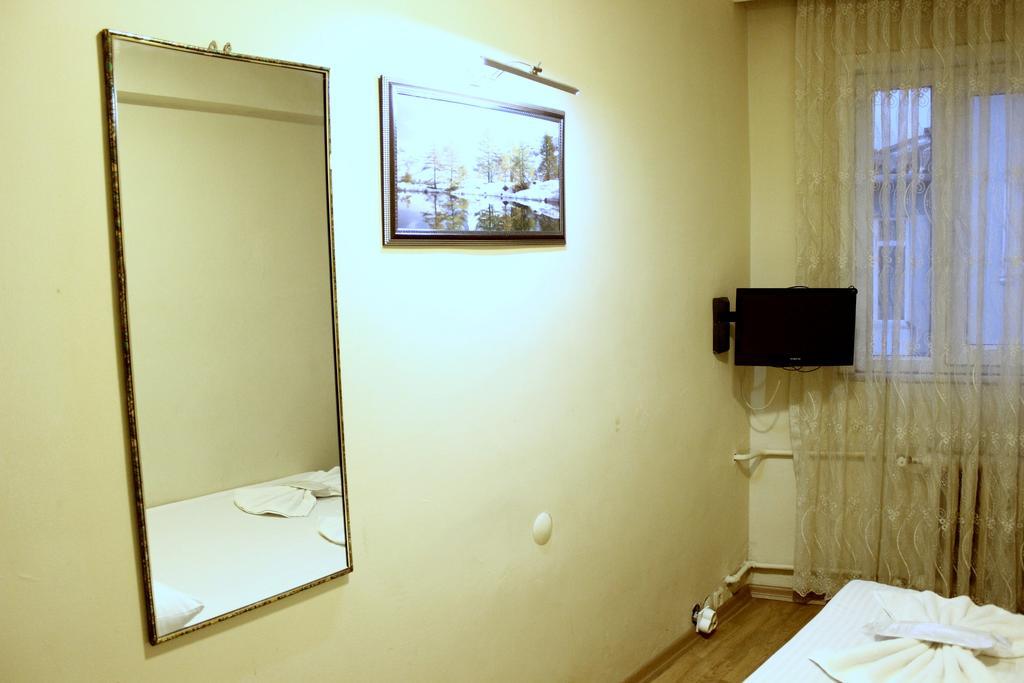 Simge * Provincia di Istanbul