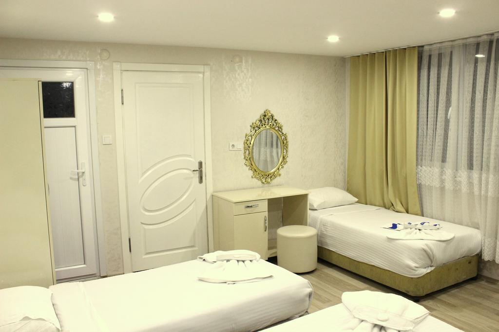Simge * Provincia di Istanbul
